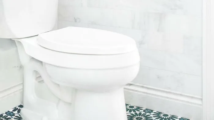 30 People Share Their Non-Negotiable Household Rules, And Some Are Downright Bizarre