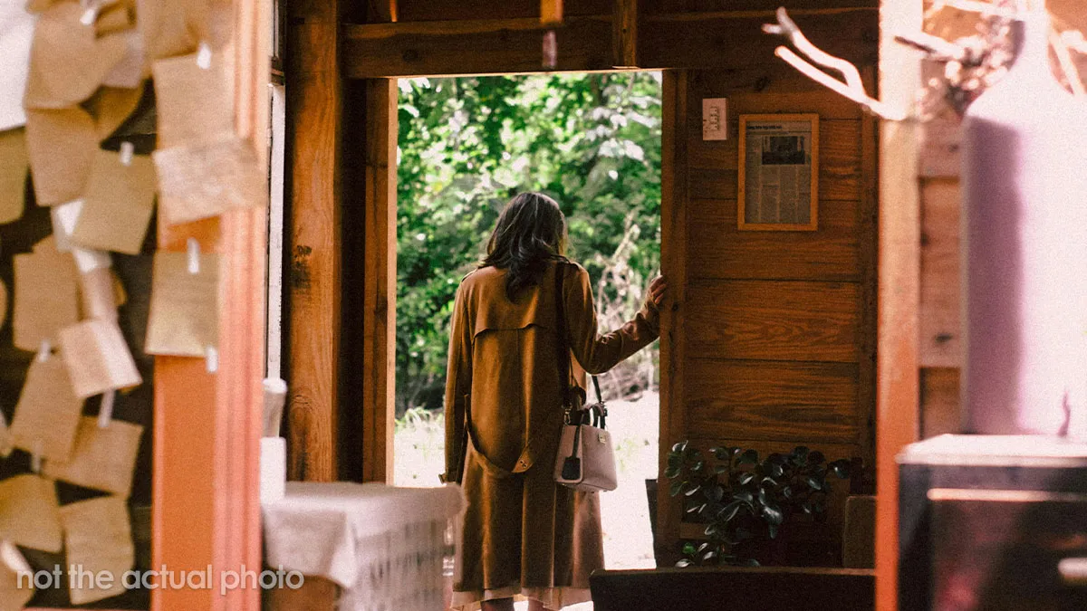 "[Am I The Jerk] For Leaving A Party Because My Date Refused To Get Me Water?"