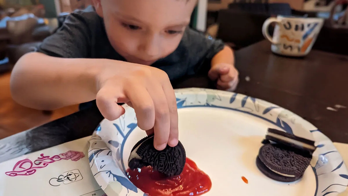 Logic Left The Building: 50 Kid Fails That Left Parents In Tears Of Laughter, Mostly (New Pics)