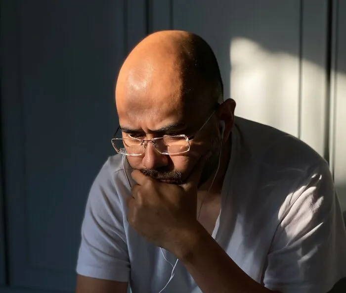 “You’re My Least Expensive Child”: 30 Things Dads Said That Stuck With Their Kids For A While