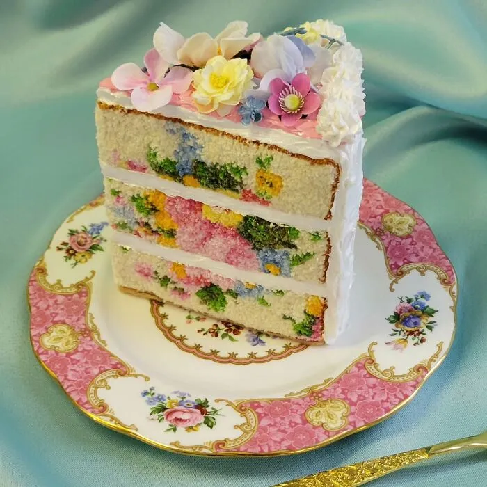 These Embroidered Desserts By Heather Ríos Might Make You Feel Hungry (30 Pics)