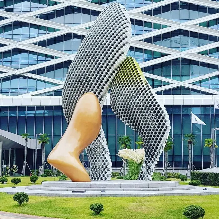 This Artist Creates Striking Metal Sculptures Using Stacked Pipes (23 Pics)