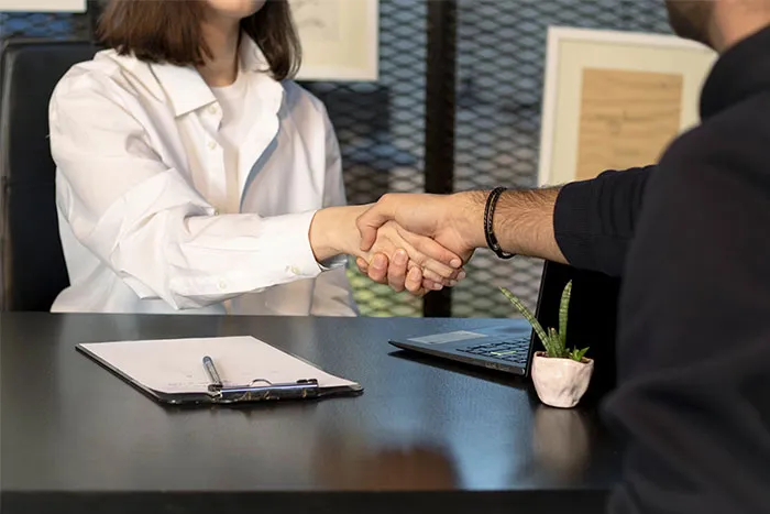 Employers Share What Made Them Reject Job Candidates Right Away During The Interview