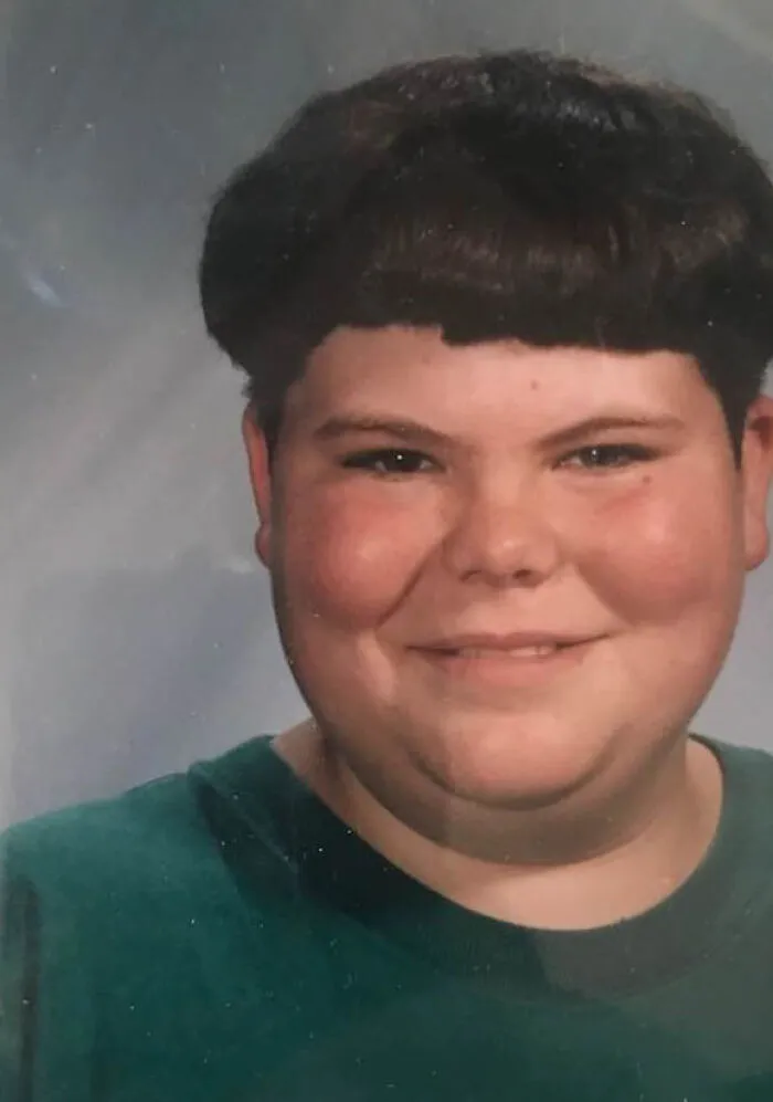 35 Hair Nightmares That Were Once Considered Cool In The 80s And 90s