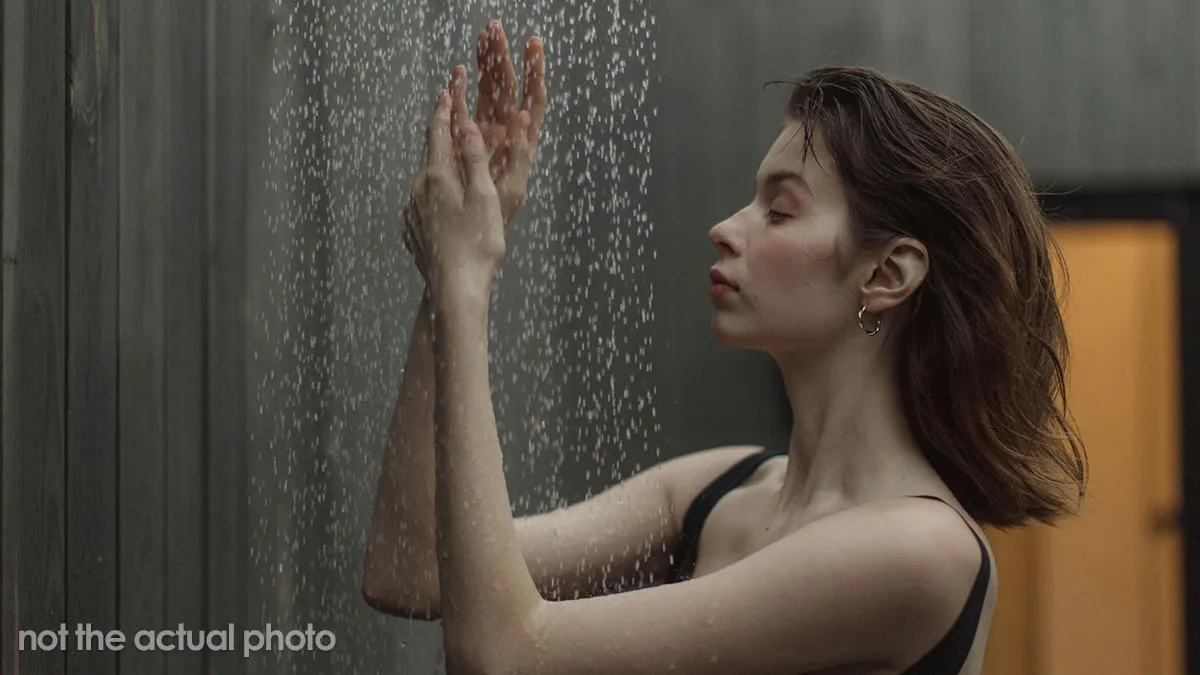 Doctors Warn These 11 Things Might Happen If You Stop Showering For 3 Days