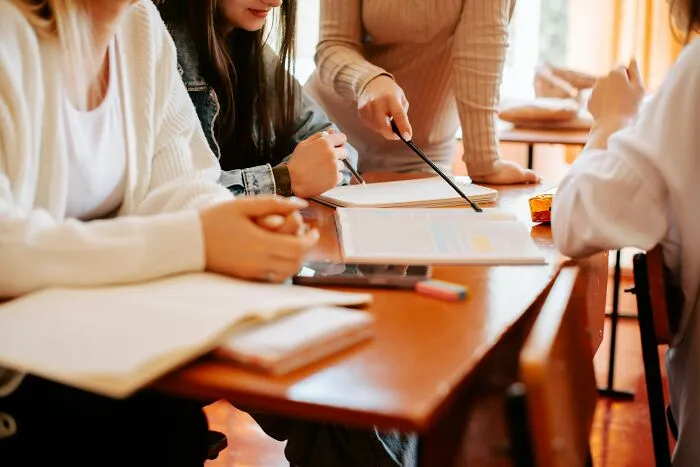 30 Adult Problems That Hit People Like A Ton Of Bricks