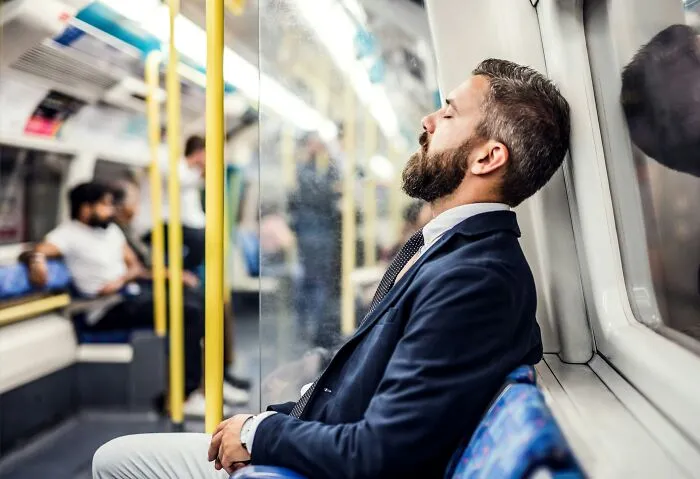 30 Adult Problems That Hit People Like A Ton Of Bricks