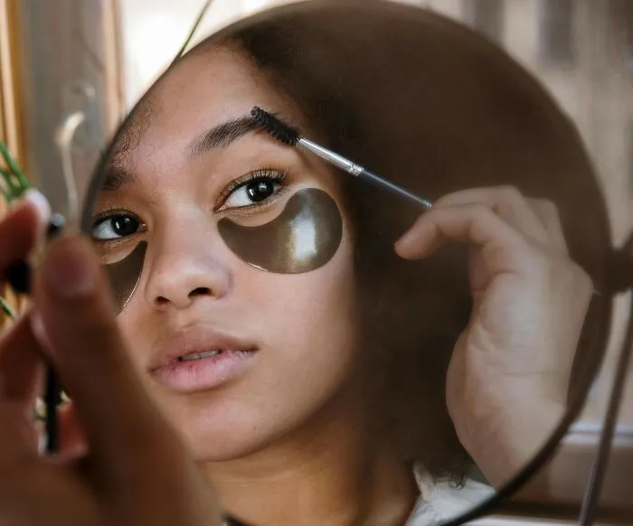 30 Recent And Popular Fashion Trends That People Just Can't Tolerate Seeing
