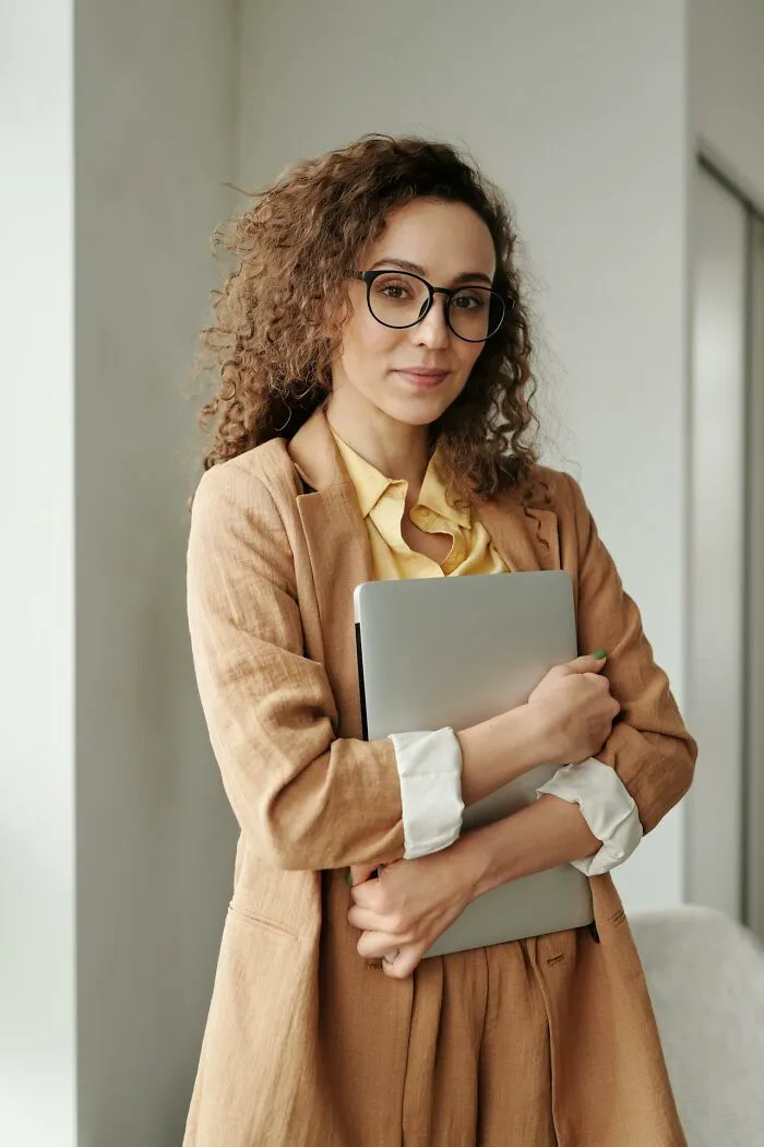"Hip Dips!": 30 Conventionally Unattractive Features That These People Find Beautiful