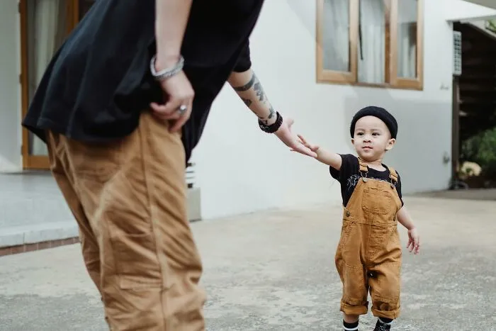 Here Are 33 Of The Most Bizarre Things Folks Heard That "Real Men" Don't Do