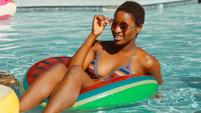 29 Traits And Things People Have Been Genetically Blessed And Cursed With 