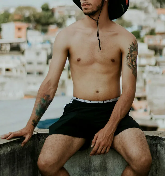 "Hip Dips!": 30 Conventionally Unattractive Features That These People Find Beautiful