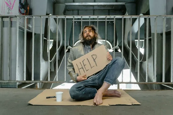 Harsh Truths About Human Existence That People Often Don’t Want To Accept (33 Examples)