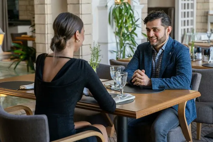 22 Conversaciones escuchadas accidentalmente que fueron de todo menos decepcionantes