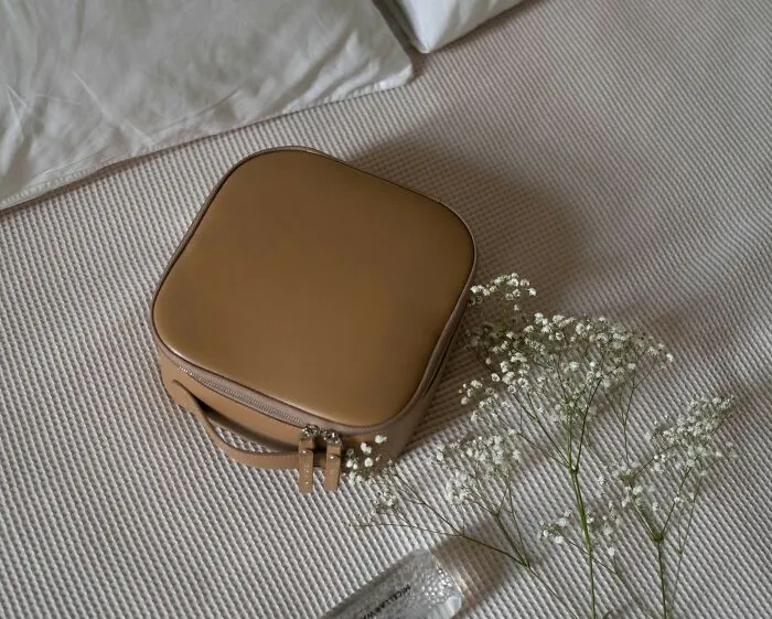 30 Folks Online Said These Things Are “Must-Haves” During Any Trip