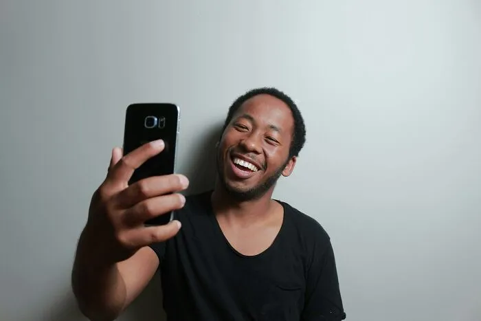 People In Home Quarantine In Karnataka Directed To Send Selfies Every Hour