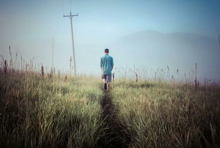 32 Quiet Signs That Reveal Some People Have Weathered Life’s Storms