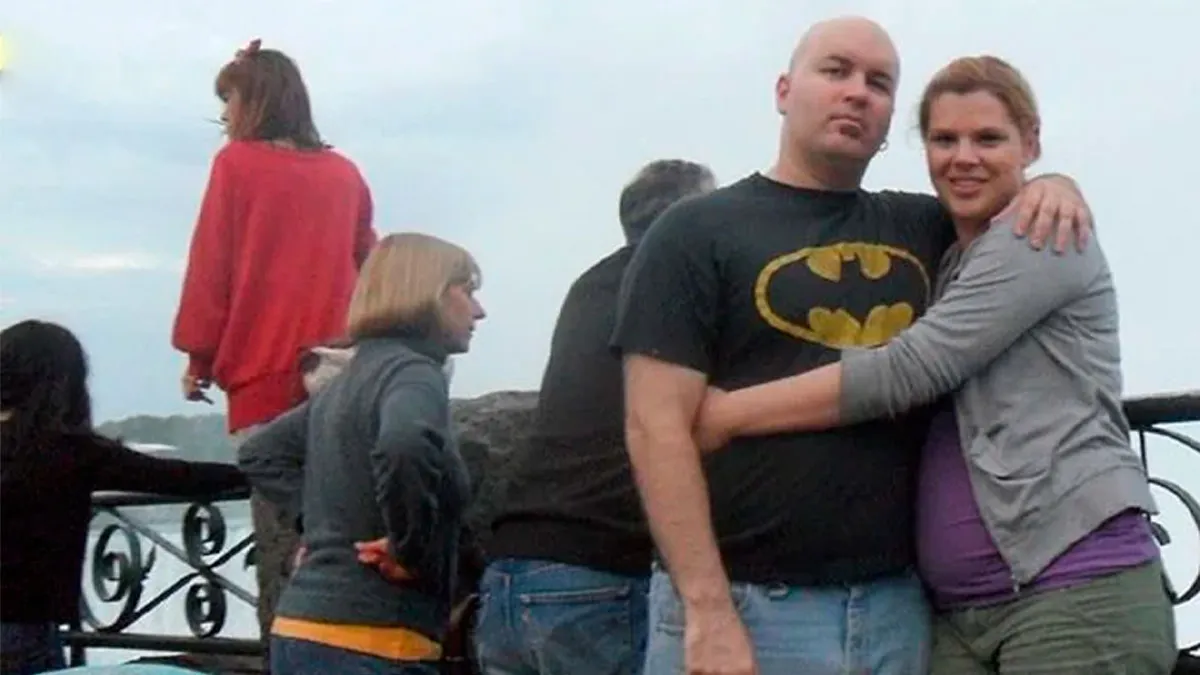 45 Disturbing Photos That Look Normal Until You Find Out What’s Really Going On