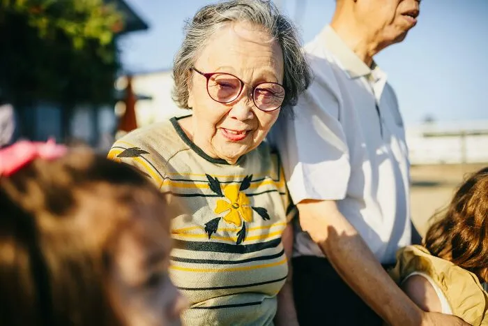 Netizens Discuss If And Why They've Lost Respect For Their Parents, Here's The 28 Best Replies