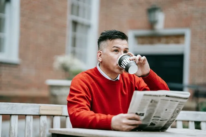 27 Cringe-Worthy Habits Of The Rich That Drive Everyday Folks Crazy