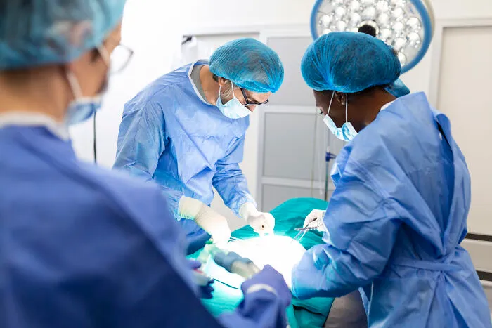 32 Cosmetic Procedures And Surgeries That Are Actually Possible Despite Sounding Kind Of Crazy