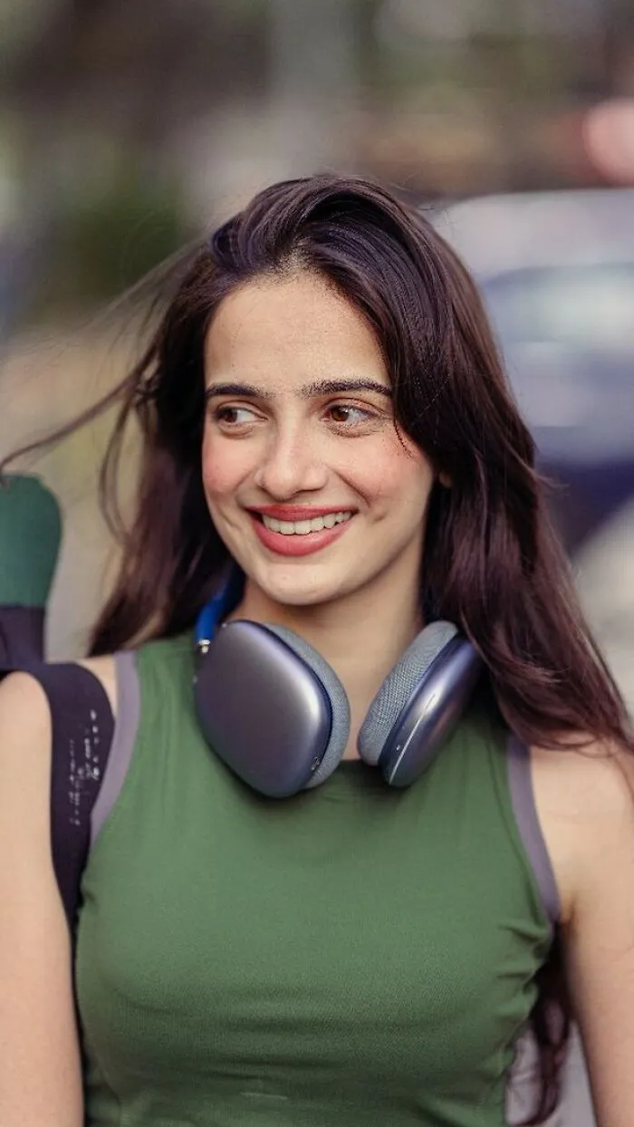 Unfiltered Beauty: 30 Stunning Portraits Captured On Bengaluru’s Streets By Rakesh Naik CK