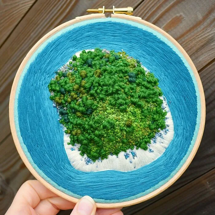This Artist Embroiders Unbelievably Detailed Aerial Views Of Landscapes (47 Pics)