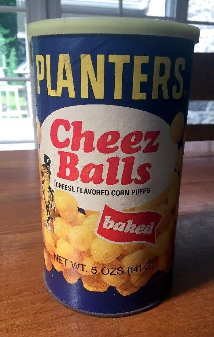 30 Nostalgic Discontinued Products From The Past That Folks Online Wish Could Make Glorious Comeback