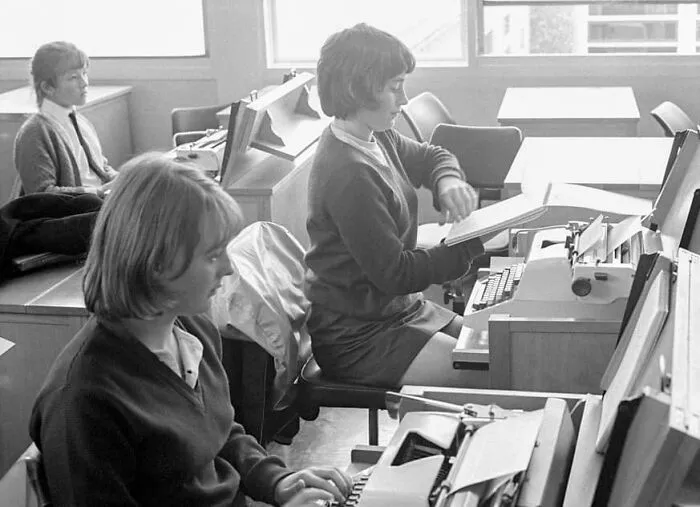 Typewriters In School 1970