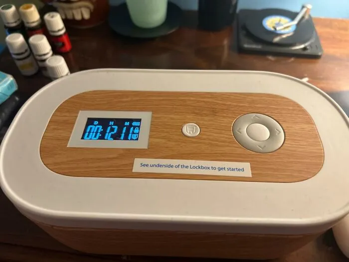Trap Your Phone In This <a Style="Display:inline;" Href="Https://Www.amazon.com/Mindsight-Portable-Phones-Snacks-Temptations/Dp/B094cdscgn?ie=utf8&th=1&linkcode=ll1&tag=bpboar-20&linkid=2118659023f666aaaf541b63bd70c63f&language=en_us&ref_=as_li_ss_tl" Target="_blank"><span Style="Font: Inherit; Color: #d74b1f;"> Phone Lock Box</Span> And Finally Prove You’re Stronger Than Your Instagram Addiction