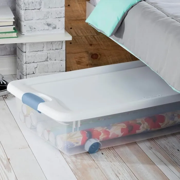 Store Your "Out Of Sight, Out Of Mind" Stuff In Style With This <a Style="Display:inline;" Href="Https://Www.amazon.com/Dp/B01mrze720?ascsubtag=7820668%2c9%2c12%2cd%2c0%2c0%2c0%2c1409%3a2%3b900%3a2%3b974%3a3%3b1125%3a2%3b1338%3a1%2c57979129%2c0%2c0&th=1%25252c0%252c0%2c0&btn_ref=srctok-E2139d1c35bf6acf&linkcode=ll1&tag=bpdeer-20&linkid=051fa2c745cb966db82d98bf86e74ec2&language=en_us&ref_=as_li_ss_tl" Target="_blank"><span Style="Font: Inherit; Color: #d74b1f;"> Under-Bed Storage Bin With Wheels </Span>