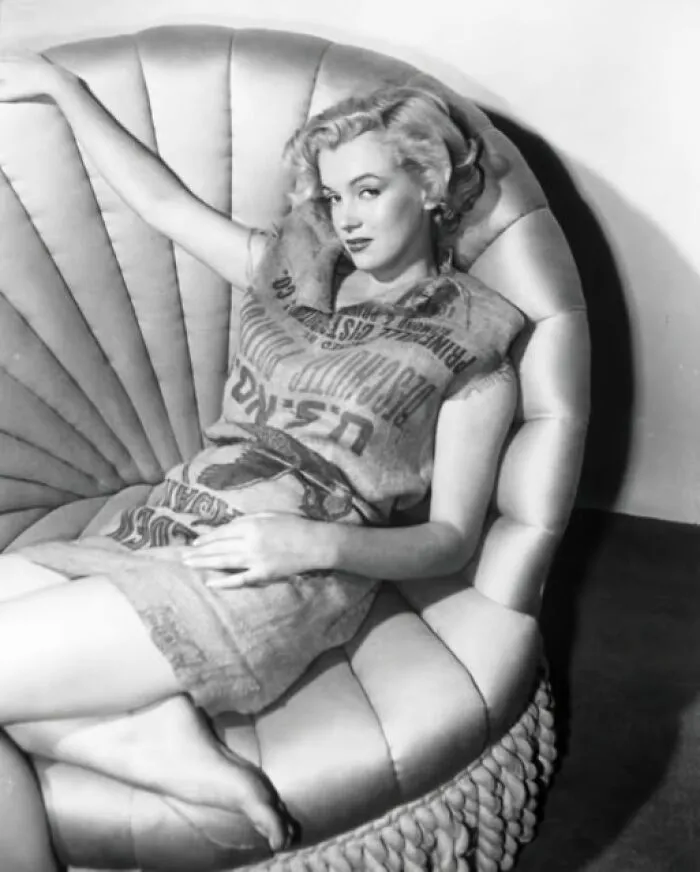 Marilyn Monroe In A Potato Sack Dress (1951)