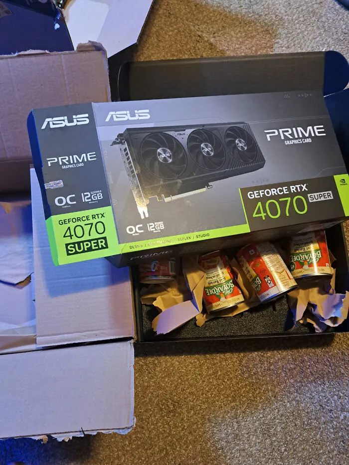 Ordered A $1000 Graphics Card From Amazon, Received 4 Cans Of Beef Ravioli