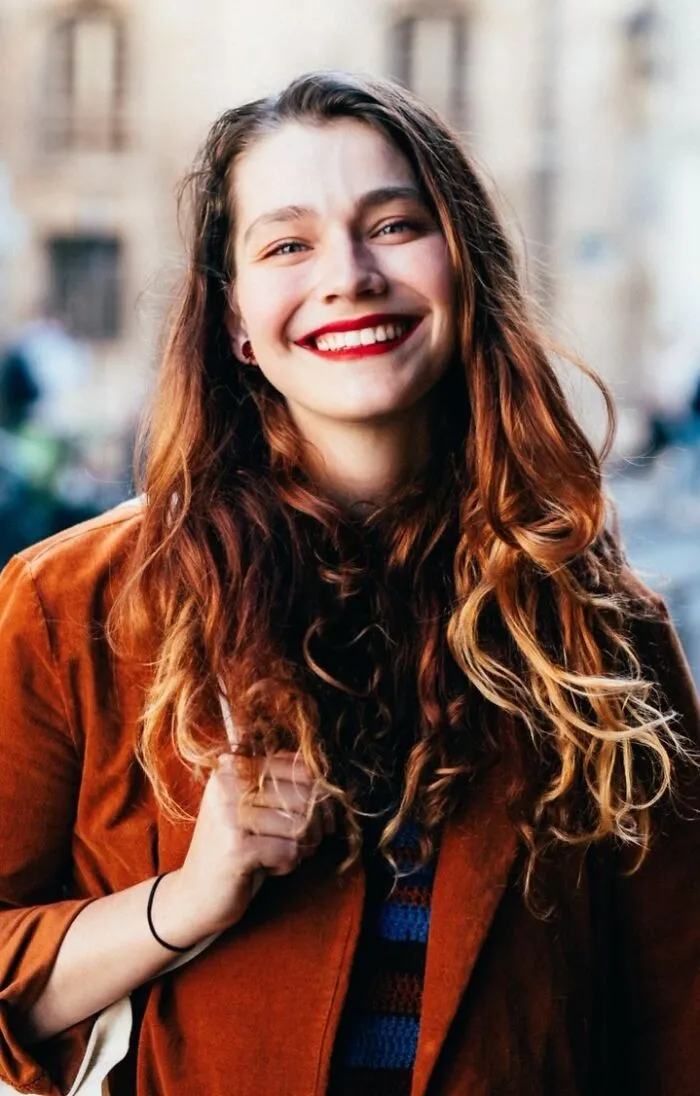 40 Strangers Who Stood Out On The Street, Captured By This Photographer