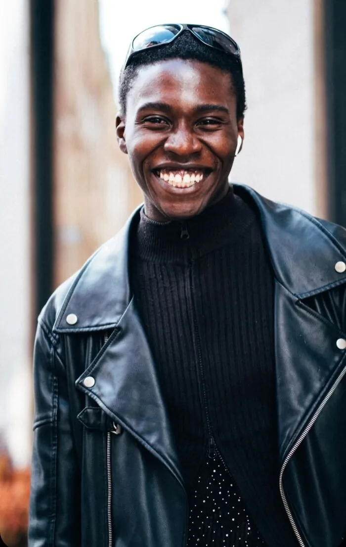40 Strangers Who Stood Out On The Street, Captured By This Photographer