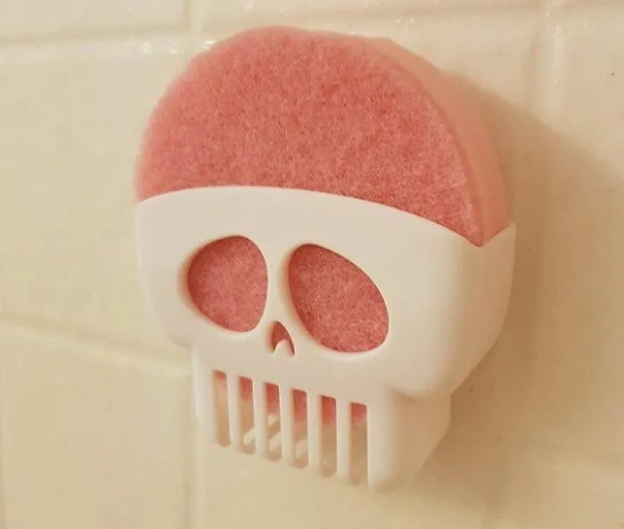 This <a Style="Display:inline;" Href="Https://Www.amazon.com/Peleg-Design-Sponge-Kitchen-Sponges/Dp/B0747mb4q7?ie=utf8&linkcode=ll1&tag=bppanther-20&linkid=6c4e7f810fd080ca58aa9a76362d38c0&language=en_us&ref_=as_li_ss_tl" Target="_blank"><span Style="Font: Inherit; Color: #d74b1f;"> Skull Sponge Holder</Span> Is Ready To Take Your Sponge From Drab To Fab And Give Your Space A Delightfully Spooky Makeover