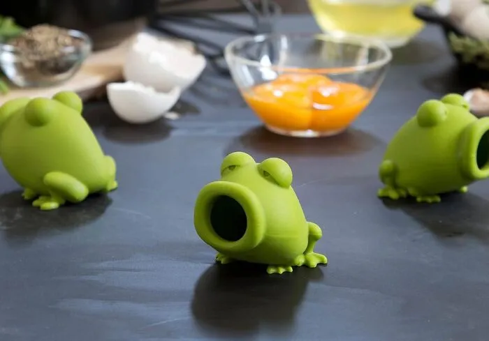 It's Not Easy Being This Gleeful <a Style="Display:inline;" Href="Https://Www.amazon.com/Peleg-Design-Silicone-Separator-Extractor/Dp/B01bkf11si?th=1&linkcode=ll1&tag=bppanther-20&linkid=15cdd76ffa850d8e104c373173eef39c&language=en_us&ref_=as_li_ss_tl" Target="_blank"><span Style="Font: Inherit; Color: #d74b1f;"> Froggy Egg Separator</Span>, But Separating Yolks Has Never Been This Silly