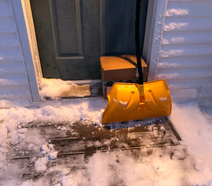 With All These Posts Lately About Postal Workers Delivering Packages Terribly, It’s Nice To Come Home To A Canada Post Worker Who Shoveled My Step So My Package Wouldn’t Get Wet