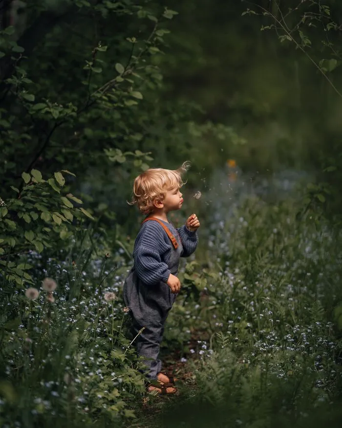 This Mum Captures Her Family’s Everyday Moments In the Most Enchanting Way (30 New Pics)