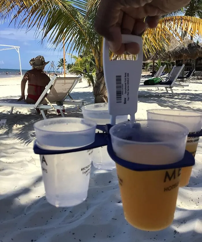 Slay The Patio Party Game With The <a Style="Display:inline;" Href="Https://Www.amazon.com/Carryaround-Take-Out-Beverage-Reusable-Festival/Dp/B00ujd3d2k?ie=utf8&th=1&linkcode=ll1&tag=bpapple-20&linkid=a967ba309b8e55b7ba435006fc876da4&language=en_us&ref_=as_li_ss_tl" Target="_blank"><span Style="Font: Inherit; Color: #d74b1f;"> 4-Cup Drink Carrier</Span>, Because Who Doesn't Love A Good Rosé (Or Four) On A Sunny Spring Day?