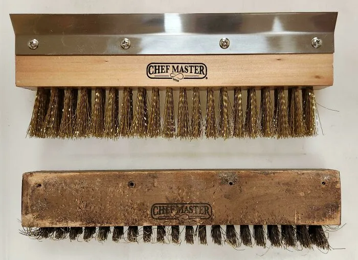 Cepillo para el horno usado durante 20 meses en mi panadería