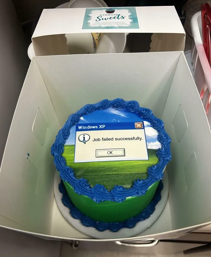 Mi tarta de despedida de mi último día de trabajo en una empresa de informática