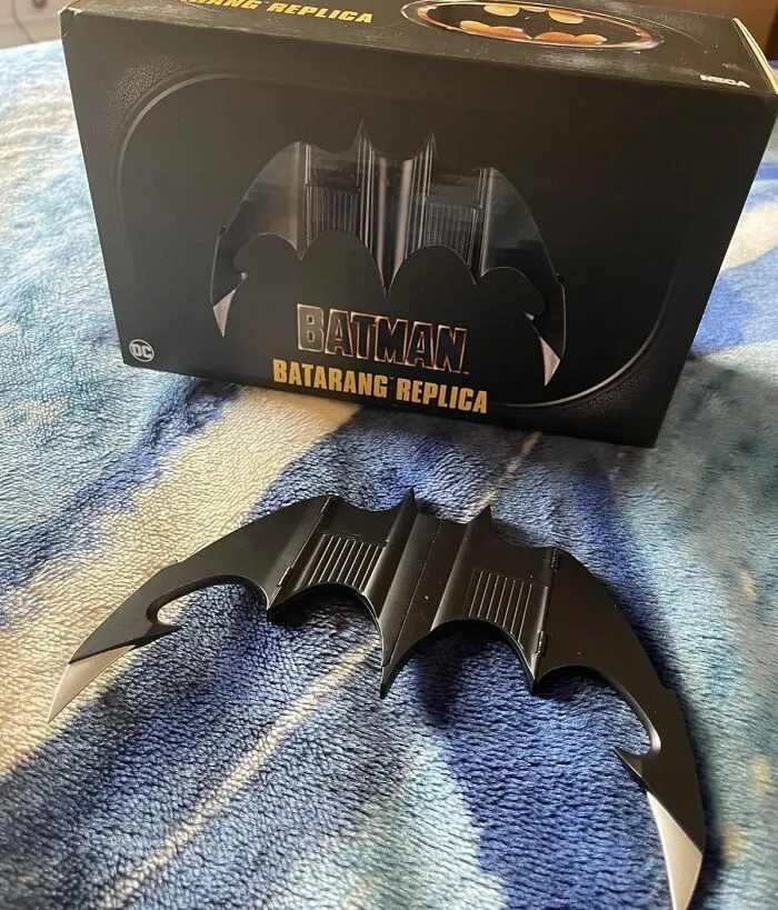 Unleash Your Inner Dark Knight With The <a Style="Display:inline;" Href="Https://Www.amazon.com/Batarang-Batman-1989-Prop-Replica/Dp/B08x9b7473?ie=utf8&linkcode=ll1&tag=bpmelon-20&linkid=54508536cb4bc76e5a15afa469b2cdd1&language=en_us&ref_=as_li_ss_tl" Target="_blank"><span Style="Font: Inherit; Color: #d74b1f;"> Batarang</Span>, A Sleek And Stealthy Replica Of Batman's Trusty Gadget That's Sure To Bring A Touch Of Gotham City Grit To Your Collection