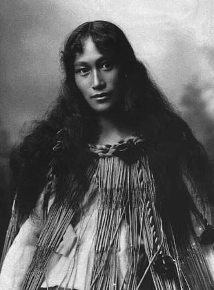 My Friend's Great Grandma Posing In Traditional Maori Cloak C. 1920