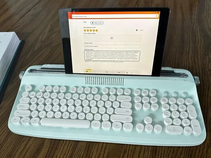 Tap Into The Nostalgia Of Tactile Typing With The <a Style="Display:inline;" Href="Https://Www.amazon.com/Yunzii-B303-Typewriter-Integrated-Multi-Device/Dp/B09qppggvk?ie=utf8&th=1&linkcode=ll1&tag=bpcherry-20&linkid=9a8a04885bdeb37ba20b56507c69d043&language=en_us&ref_=as_li_ss_tl" Target="_blank"><span Style="Font: Inherit; Color: #d74b1f;"> Wireless Typewriter Keyboard</Span>, A Modern Take On The Classic Writing Machine That's Perfect For Writers, Creatives, And Vintage Tech Enthusiasts