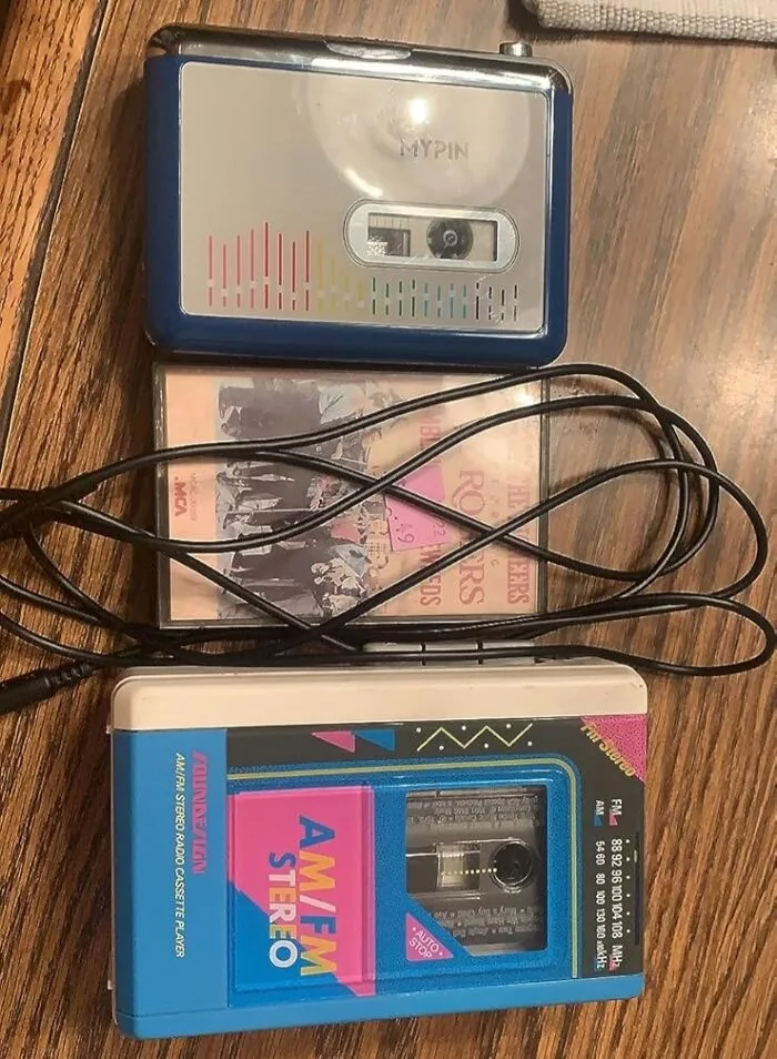Mix Old-School Cool With New-School Tech With The <a Style="Display:inline;" Href="Https://Www.amazon.com/Bluetooth-Cassette-Headphone-Speaker-Portable/Dp/B08yyp46kn?ie=utf8&linkcode=ll1&tag=bpcherry-20&linkid=f06de18b368bc3046d741a42cb987f18&language=en_us&ref_=as_li_ss_tl" Target="_blank"><span Style="Font: Inherit; Color: #d74b1f;"> Bluetooth Cassette Player</Span>, A Radical Way To Spin Your Favorite Tapes (Yes, Tapes!) In The Digital Age