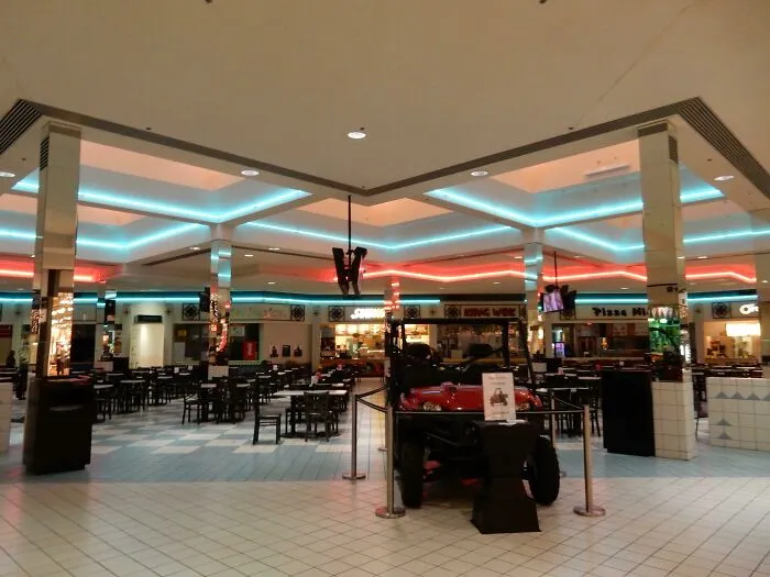 This Mall Is Stuck In 1993