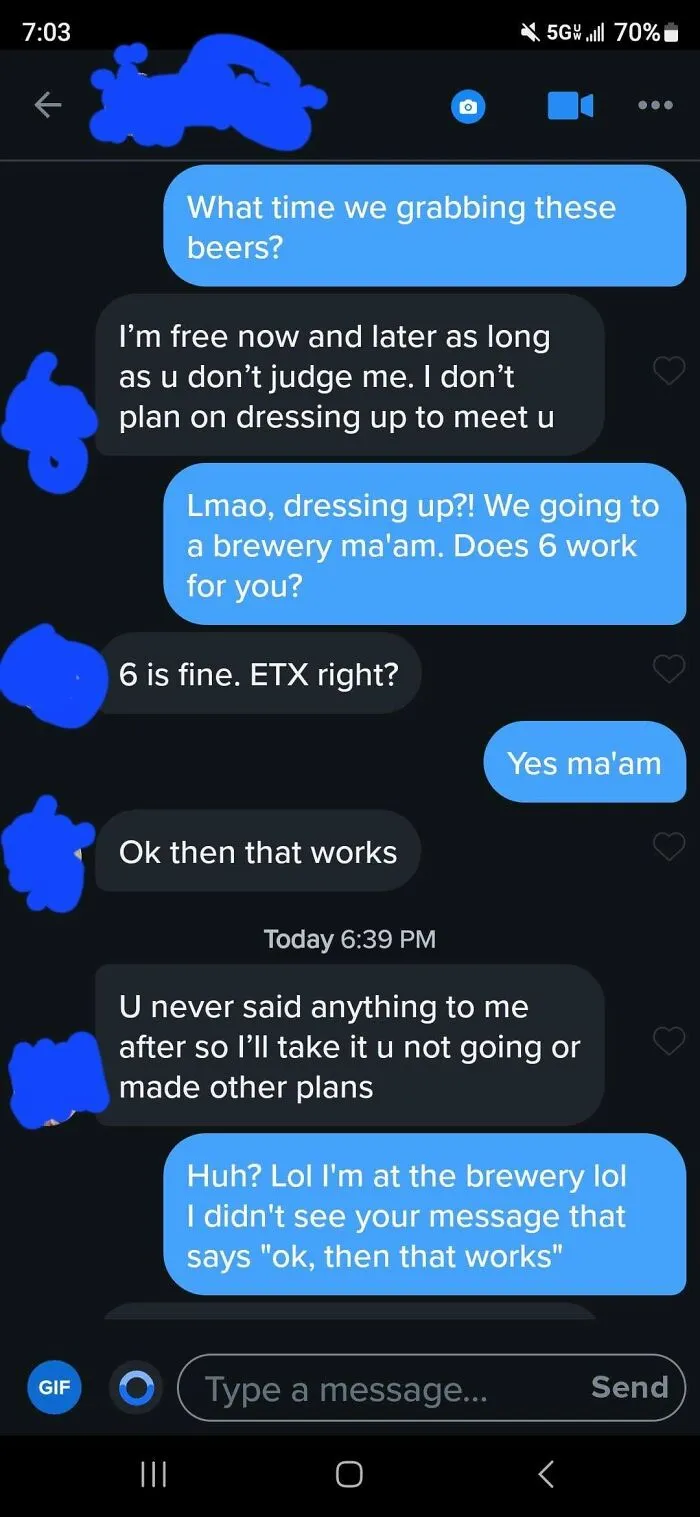 Text message conversation showing a meetup plan, illustrating toxic behavior in nice girls from screenshots collection.