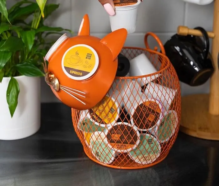 Purr-Fectly Organize Your Coffee Pods With This Adorable <a Style="Display:inline;" Href="Https://Www.amazon.com/Made-Easy-Kit-Countertop-Sculpture/Dp/B093tsfmm3?crid=gyzpppzocreg&dib=eyj2ijoimsj9.rpwis_kxnbk5elptteiwlq5huvrz-Am5iuzomizo5miibrx1nu1zcmqbzrvzovdbrbeznu1trjsjbtosmc3qv98f9zisoe-I_scromp-P3k56rqbofq766qrflp6uy6hhxmdoyixr-Eeyunga3nazjhmntvhw5g4zkrzl-Lkjr-W-Bestz_v-Kfxvjiyaoavzaw2mkuaxl0irezblof0-Yhj6zhbddv2tup8ewq7khbv7efet0pylh2pw24mspxs0bdtzg3ffzqt_pe7wbadx9jk0fadwrqmf43_xag2rdsxdrihrynqdyeelzm9svcvx4klyqhrbubiv06m5bzswnvjjmzacljd5a3uy7w_bgbb4tmqysczutl7h_1sw8fp3dbwcdcxkatl4vsaxmcnlijqn1icbhromq4q2sgujwjivwsiwp-Piswrry9p2dvs.-Inejjcyalhlp4dbbzcdixy_iahuuwlwuk0xd21unu8&dib_tag=se&keywords=coffee%2bpod%2bcat%2bbasket&qid=1741790466&sprefix=coffee%2bpod%2bcat%2bbaske%2caps%2c253&sr=8-3&th=1&linkcode=ll1&tag=bpstarfish-20&linkid=43783c41fadd8fd10b89cb25a438f200&language=en_us&ref_=as_li_ss_tl" Target="_blank"><span Style="Font: Inherit; Color: #d74b1f;"> Kitty Coffee Pod Organizer </Span> - A Feline Friend That Keeps Your Coffee Collection Tidy And Your Heart Warm