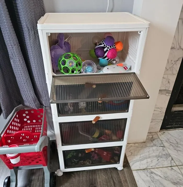 Tame The Clutter Beast And Get Your Space Organized With These Sturdy <a Style="Display:inline;" Href="Https://Www.amazon.com/Storage-Organizer-Stackable-Boxes-Containers/Dp/B0chrnm2yf?pd_rd_w=oj9ug&content-ID=amzn1.sym.cd152278-Debd-42b9-91b9-6f271389fda7&pf_rd_p=cd152278-Debd-42b9-91b9-6f271389fda7&pf_rd_r=vxwkwqd8q8c0zpvm6nk2&pd_rd_wg=yldec&pd_rd_r=d47fb397-16bb-48cd-8e26-E5ef2330864d&pd_rd_i=b0chrnm2yf&th=1&linkcode=ll1&tag=bpkoala-20&linkid=54ea326a8a69cd04720f554ce13685c5&language=en_us&ref_=as_li_ss_tl" Target="_blank"><span Style="Font: Inherit; Color: #d74b1f;"> 4 Tier Plastic Storage Bins </Span> That Stack, Store, And Keep All Your Stuff Tidy, From Toys To Linens To Office Supplies, And Bring A Sense Of Calm To Your Chaotic World